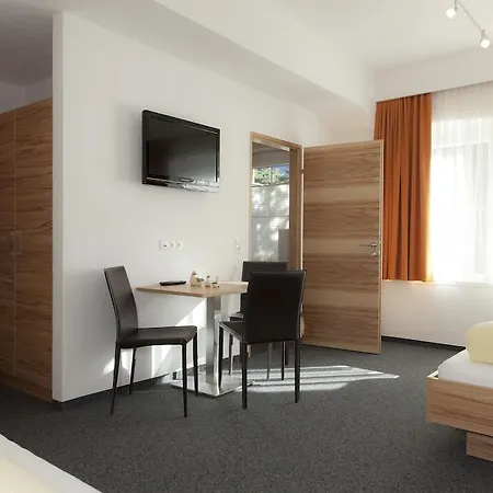 Garni Gletschertor Ötztal-Bahnhof