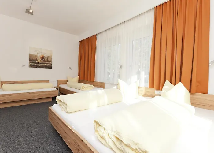 Garni Gletschertor Ötztal-Bahnhof